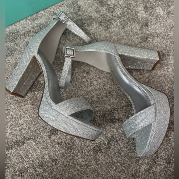 Chunky Platform Heels - Picture 10 of 17